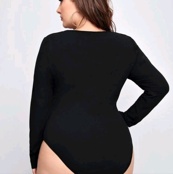 SHEIN body suit with front cut out - Picture 2 of 5